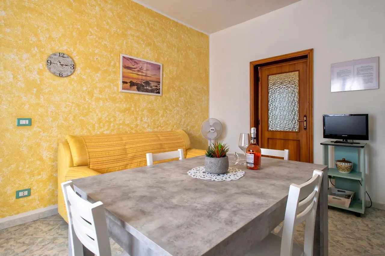Il Nespolo , Vicino Alle Spiagge, Per Coppie E Famiglie Alghero Apartment